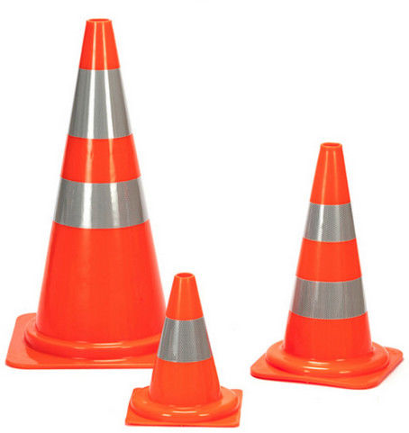 Latest company news about Laranja Vermelha Pvc Reflector Cone de Segurança de Tráfego Para Não Estacionar 50cm 20inches