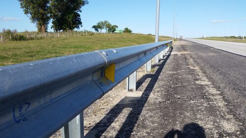 Latest company news about Sistema de Barreira de Guard-rail W-Beam para Rodovias