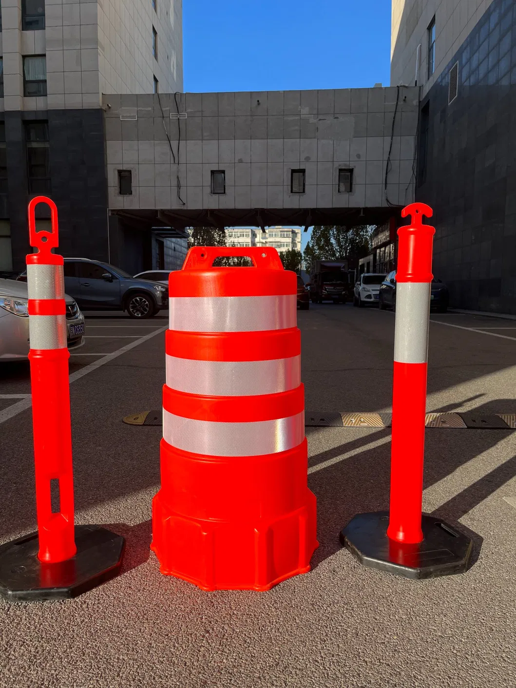 ROADSAFE Venda quente PE Tambor de trânsito Barris de colisão Segurança rodoviária Barril de alerta refletor 0